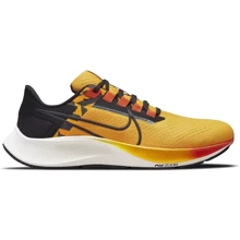 Кроссовки для бега Nike Running Air Zoom Pegasus 38 (DO2423-739) 43 (10) желтые текстиль всесезон: Материал верха Текстиль
