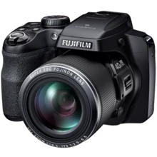 Fujifilm FinePix S8200: Размер матрицы 1/2,3"