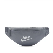 Сумка Nike NK Heritage S WAISTPACK 1L серая Уни 28x8x13 см (DB0488-084): Цвет серый