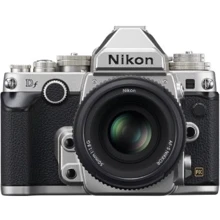 Nikon Df Kit 50mm f / 1.8 G Silver Офіційна гарантія: Тип матриці CMOS