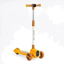 Самокат трехколесный Skyper (FG-02463): Количество колес 3
