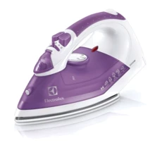 Утюг Electrolux EDB1670: Подключение проводное