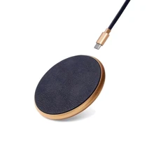 Decoded Wireless Fast Charger Leather Pad 10W Gold Metal/Navy (D9WC2GDNY) (Зарядные устройства)(77468435)Stylus approved: Производитель Decoded
