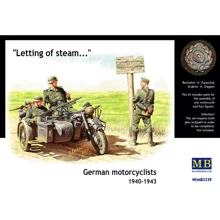 Набір фігурок Master Box Німецькі мотоциклісти, 1940-1943 (MB3539): Виробник Master Box