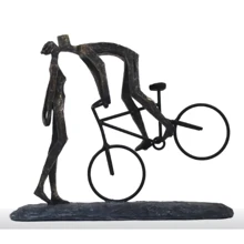 Статуэтка Italfama SR44429 The Prize Приз из смолы и бронзы