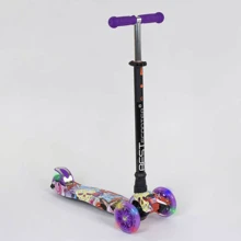 Самокат дитячий пластмасовий з алюмінієвої трубкою керма + 4 колеса Purple / Black (74475): Кількість коліс 4
