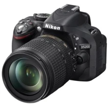 Nikon D5200 Kit (18-105mm) VR Офіційна гарантія: Тип матриці CMOS