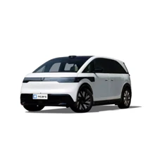 Електромобіль ZEEKR MIX 102kWh Long Range Smart Driving: Тип кузова Минивэн