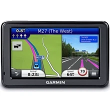 Garmin Nuvi 2405 СЕЕ Аэроскан (010-01001-68): Слот для карт памяти MicroSD