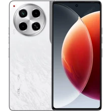 Смартфон Tecno Camon 30 (CL6) 8/256Gb Uyuni Salt White (UA UCRF): Дисплей 6.78" AMOLED (2436х1080)