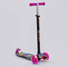 Самокат трехколесный MAXI "Best Scooter" пластмассовый, трубка руля алюминиевая Pink/Black (74474): Количество колес 4