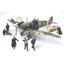 Модель Tamiya Британский самолет Spitfire Mk.Vb с командой летчиков (TAM89730): Производитель TAMIYA
