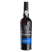 Вино Henriques & Henriques Medium Dry белое полусухое 0.5 л (BWW4948): Страна производитель Португалия