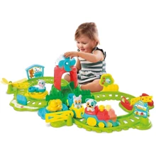 Ігровий набір Clementoni The Farm Train (8005125173853): Виробник Clementoni