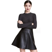 Спідниця H & M 4307494 40 чорна кльош коротка міні: Матеріал Віскоза