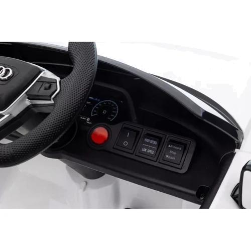 Дитячий електромобіль Bambi Racer Audi Audi e-tron GT білий (M 4938EBLR-1): Рекомендований вік от 2 лет до 8 лет