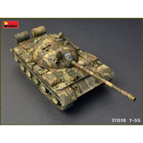 Сборная модель MiniArt Советский средний танк Т-55 образца 1963 г. с интерьером (MA37018) фото 20