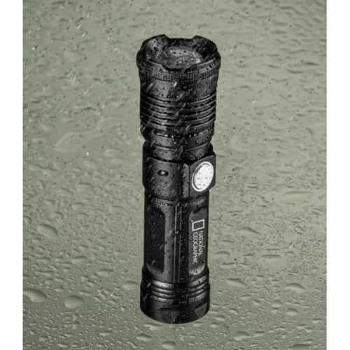 Фонарь туристический Фонарь National Geographic Iluminos Led Zoom Flashlight 1000 lm (9082400): Светодиоды Cree SST40