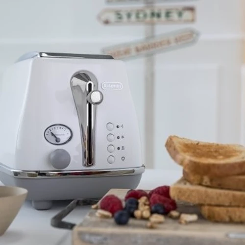 Тостер DeLonghi CTOC 2103 W: Материал корпуса металл