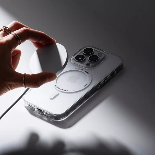 Чехол для iPhone Native Union (RE) Clear Case Clear (RECLE-TRA-NP23P) for iPhone 15 Pro: Материалы поликарбонат и полиуретан