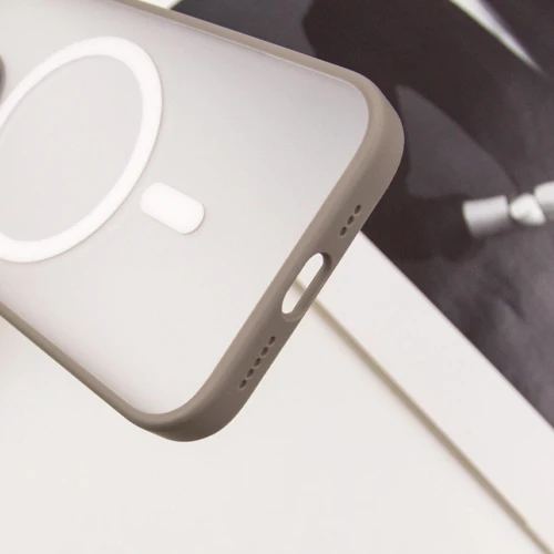 Чехол для iPhone Blueo Skin Friendly Frosted with MagSafe Grey for iPhone 16 Pro Max: Тип чехла накладка на заднюю часть