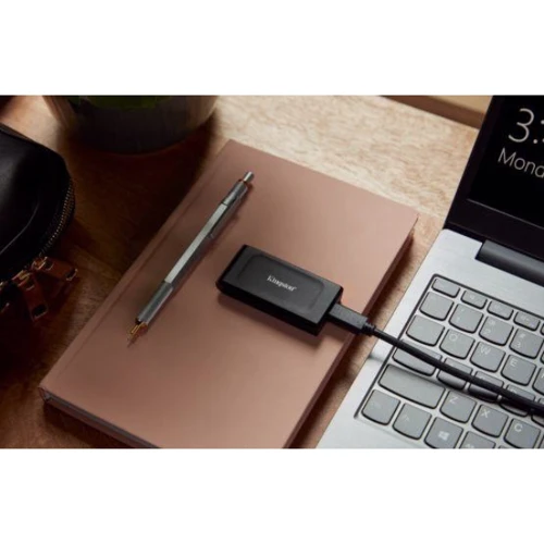 Kingston XS1000 2 TB (SXS1000/2000G) UA: Форм-фактор Portable