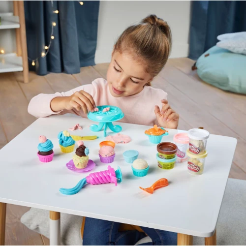Набор игровой HASBRO Play Doh Плей-До Кухонные принадлежности (CONFETTI CUPCAKES PLAYSET) (E7253_F2929): Производитель Hasbro