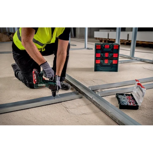 Перфоратор Metabo BH 18 LTX BL 16 (600324850): Тип крепления бура SDS-Plus