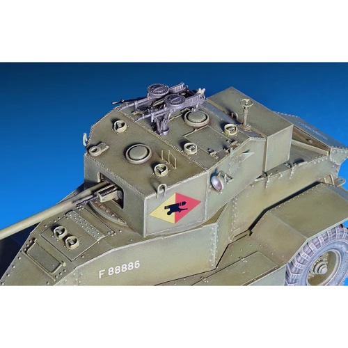 Сборная модель MiniArt Британский бронеавтомобиль AEC Mk.III (MA35159) фото 7