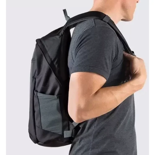 Lowepro Photo Hatchback BP 150 AW II (LP36955-PWW): Материал Полиестер, нейлон
