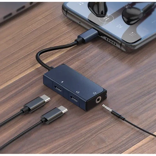 Адаптер WIWU Adapter LT02Pro USB-C to 2xUSB-C+3.5mm Grey: Дополнительные разъемы 3.5mm Headphone, USB-C