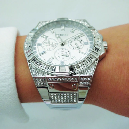 Наручные часы Guess (GW0209G1): Водонепроницаемость 5 ATM