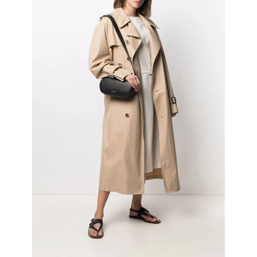 Женская сумка через плечо Furla Real S Crossbody Double Zip черная (WB00253HSF000O600010): Фактура Матовая, Зернистая