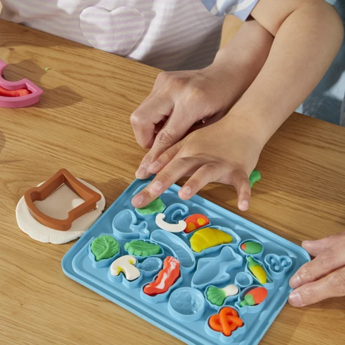 Ігровий набір Hasbro Play-Doh Маленький кухар (F6904) фото 4