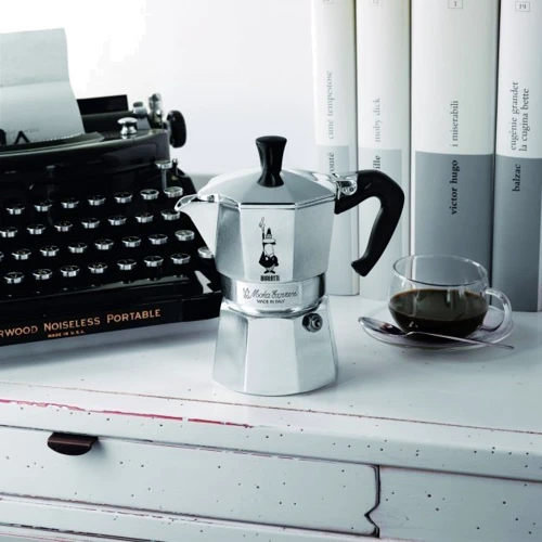 Гейзерна кавоварка Bialetti Moka Express на 6 чашок 300 мл (6TZ 0001163) фото 7