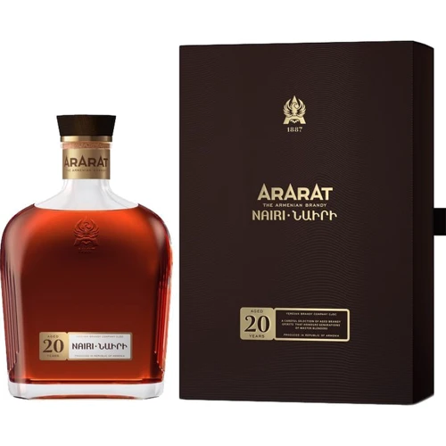 Бренди Ararat Nairi 20 years old 0.5л, 40%, gift box (STA4850001002123)