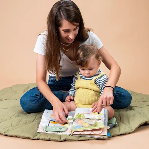 Развивающая мягкая книга Taf Toys Бизибук зайчонок (13355)