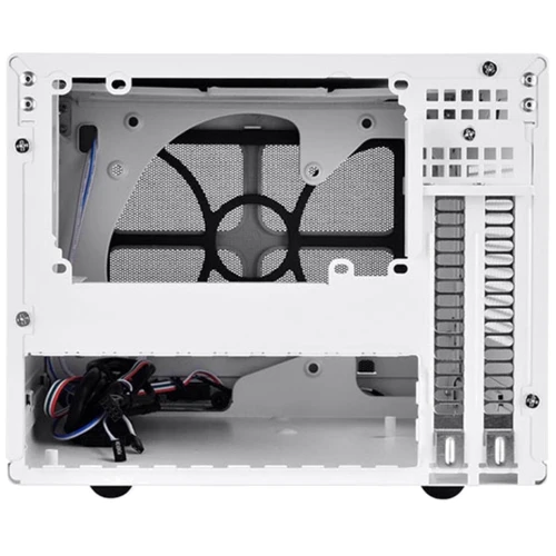 Корпус Silverstone Sugo SG13 Black&White (SST-SG13WB-Q): Материал передней панели пластик
