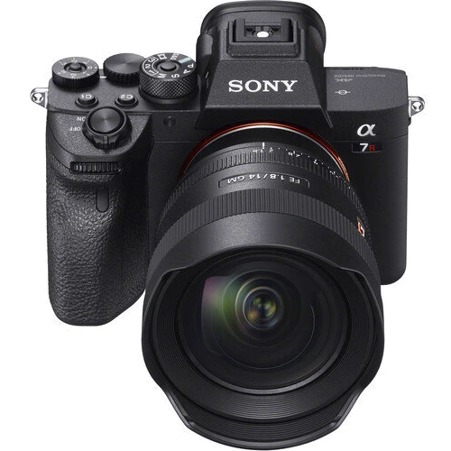 Объектив для фотоаппарата Sony SEL14F18GM FE 14mm f/1.8 GM фото 7