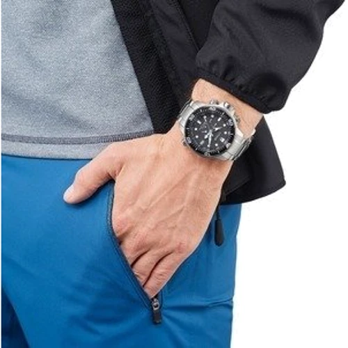 Наручные часы Citizen BN2031-85E: Механизм Кварцевый