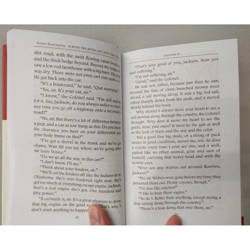 Ernest Hemingway: Across the River and into the Trees: Автор Ернест Хемінгуей