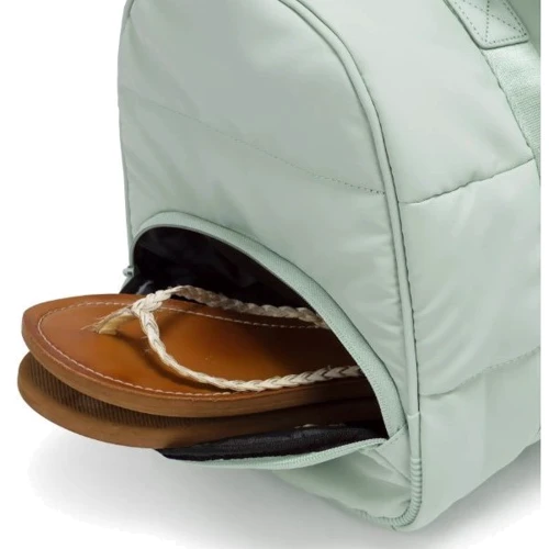 Женская дорожная сумка Heys Puffer Sage Green зеленая (30123-0138-00): Материал Полиэстер