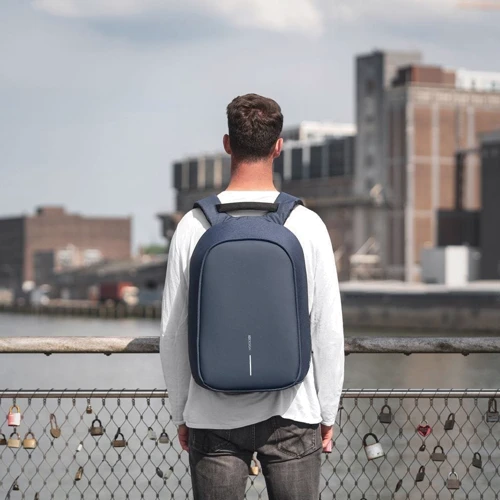 XD Design Bobby Hero XL Backpack Navy Blue (P705.715) for MacBook Pro 15-16" фото 25