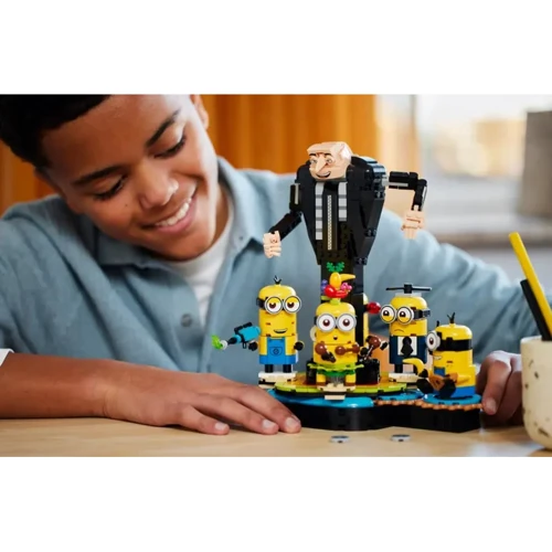 Конструктор LEGO Minions Гра і міньйони з кубиків (75582) фото 4
