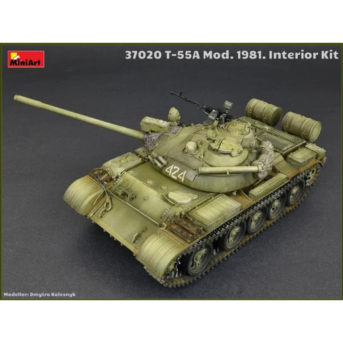 Сборная модель MiniArt MA37020 Советский средний танк Т-55А образца 1981 г фото 5