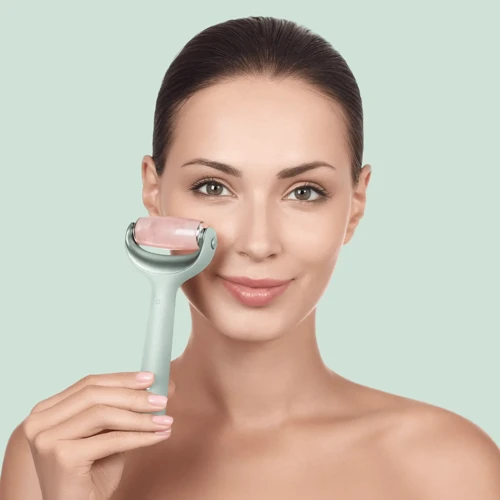 Электронный роллер для лица и тела с микроиглами GESKE MicroNeedle Face&Body Roller 8в1 green фото 6