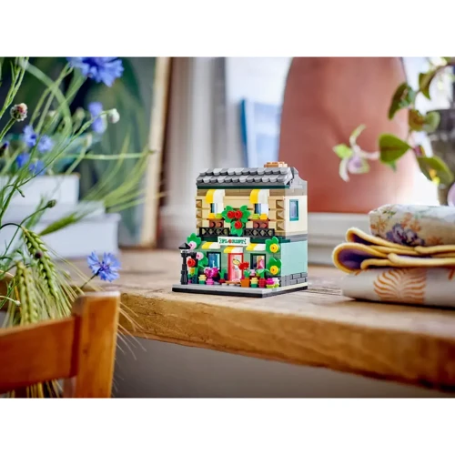 Конструктор LEGO 40680 Flower Shop Building Limited Edition GWP 2024 New Release Цветочный магазин (40680) фото 3