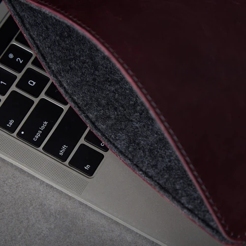 INCARNE Vertical cover Mosaic Port Elegance (Grey/Bordo/Blue) for MacBook Air 15" M3 | M2 (2024 | 2023): Материал Кожа