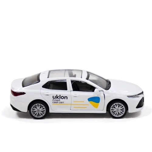 Автомодель TechnoDrive Toyota Camry Uklon белый (250291): Рекомендуемый возраст от 3 лет