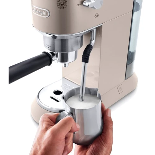 Кофеварка DeLonghi EC 885 BG: Тип рожковая кофеварка эспрессо